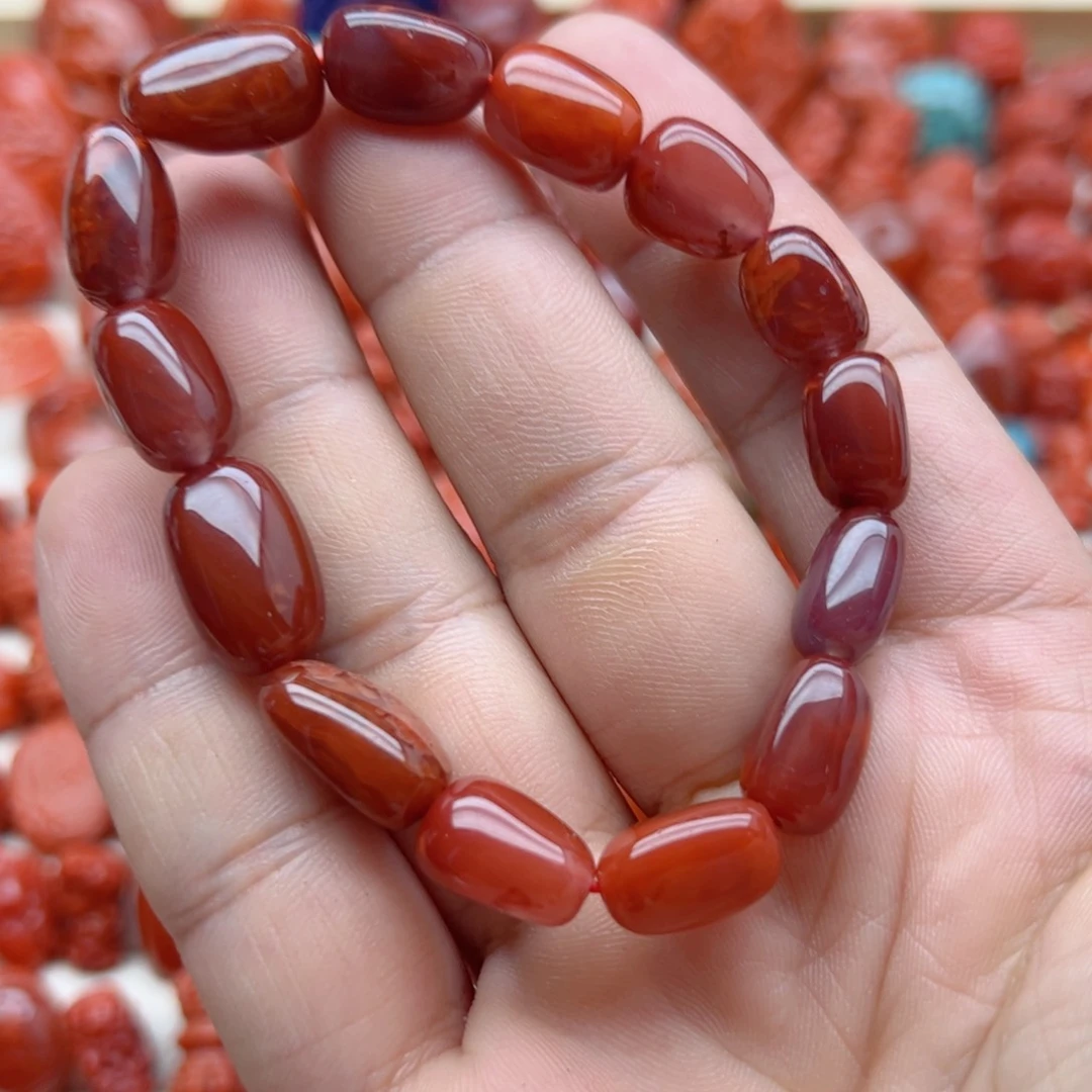 南红玛瑙配饰未镶嵌