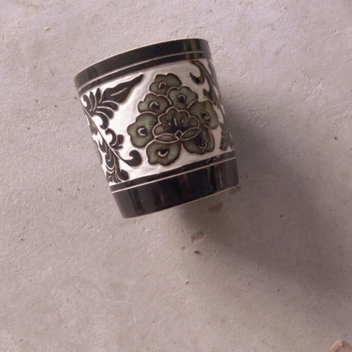 磁州窑纯手工黑刻主人杯有瑕