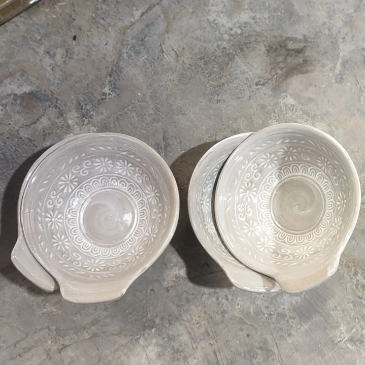 摆件陶瓷盘子碗啥都有