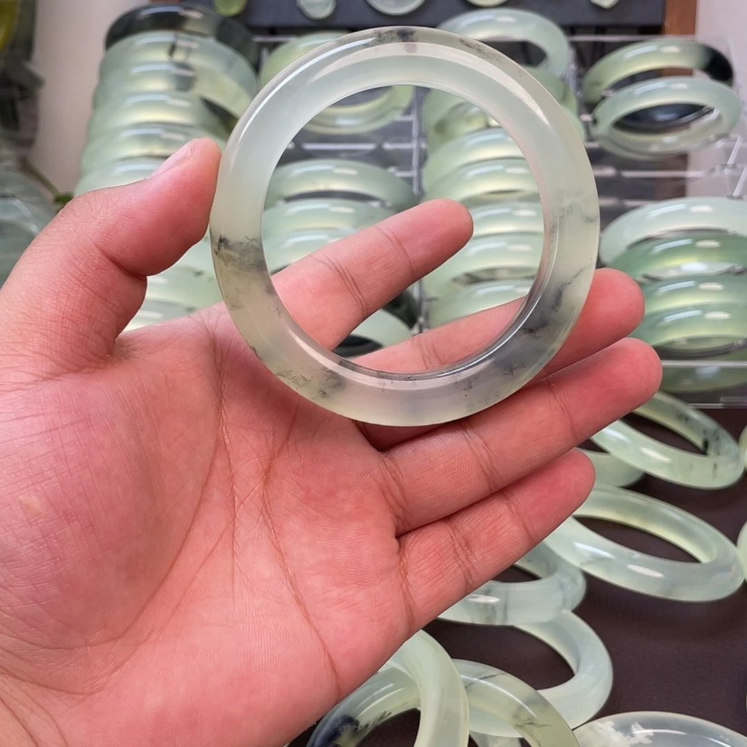 蛇纹石玉未镶嵌手镯158.8