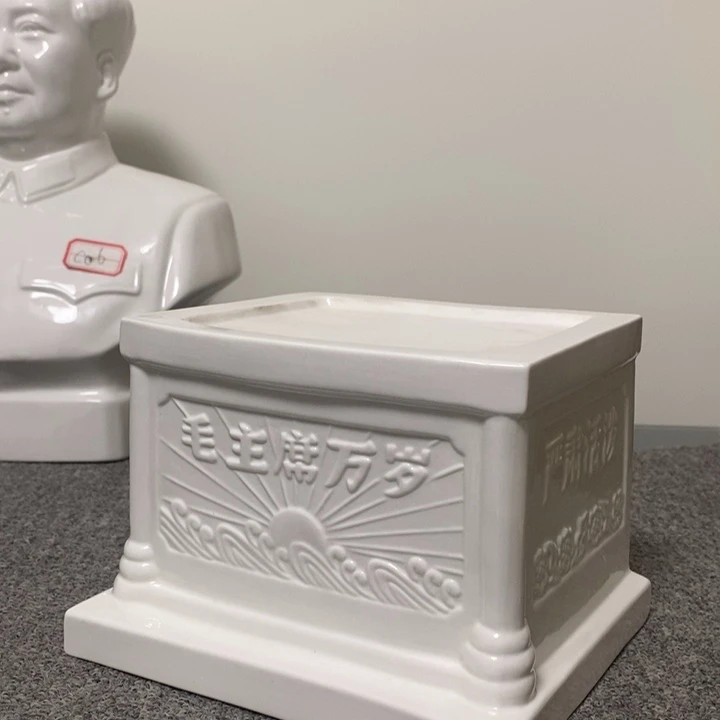 瓷片摆件家居设计中的设计师设计