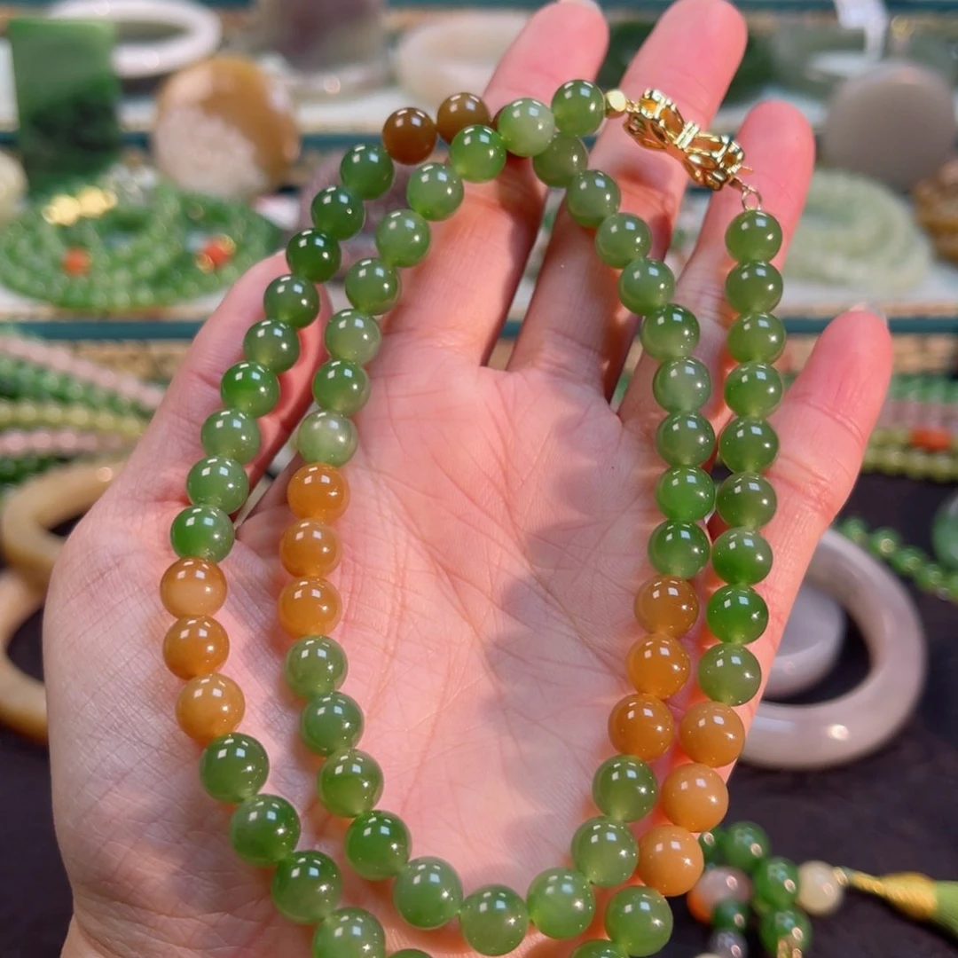 和田玉颈饰未镶嵌