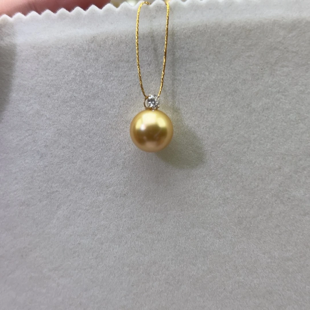 18K金镶嵌吊坠(不含链)海水珍珠12.6mm金珠戴妃吊坠