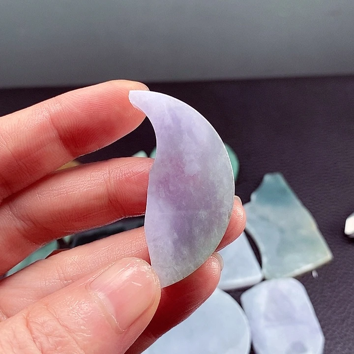 翡翠未镶嵌颈饰缅甸翡翠A货边角