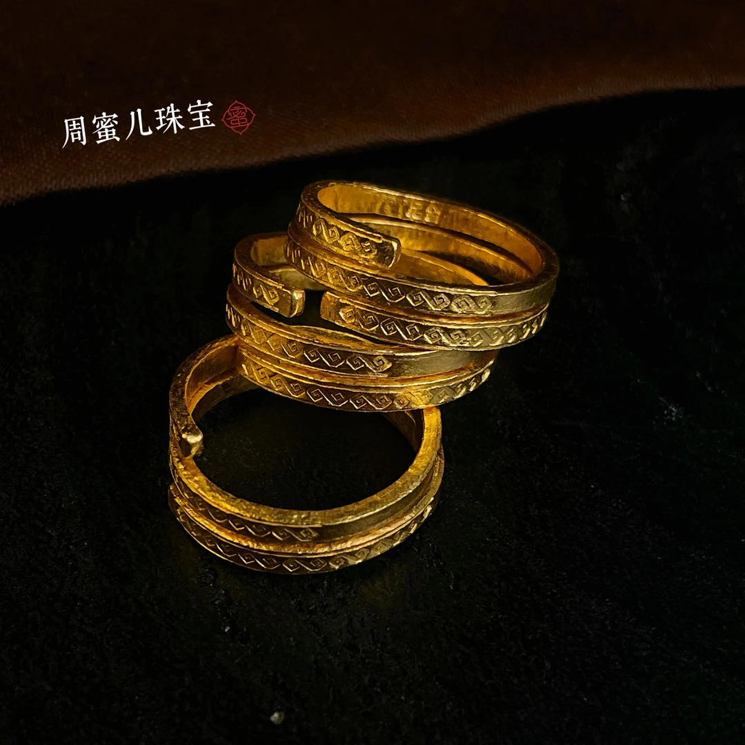 【周蜜儿】纹言 细语戒指 细工錾刻 足金999 复古做旧法式卷草纹
