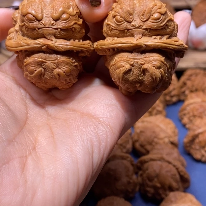 【闪购商品】手串/手链核桃一***ぃ龙蟾