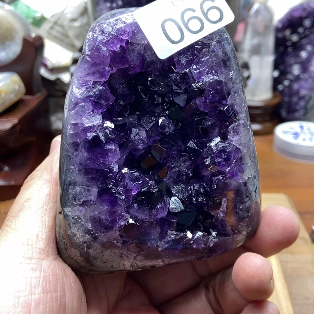 紫晶大型摆件（非配饰）未镶嵌