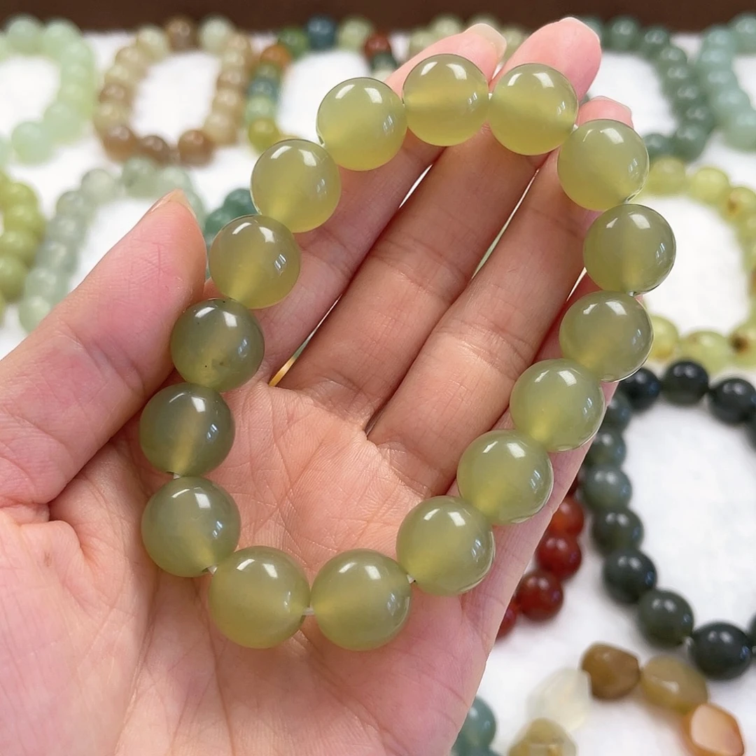 蛇纹石玉手串未镶嵌