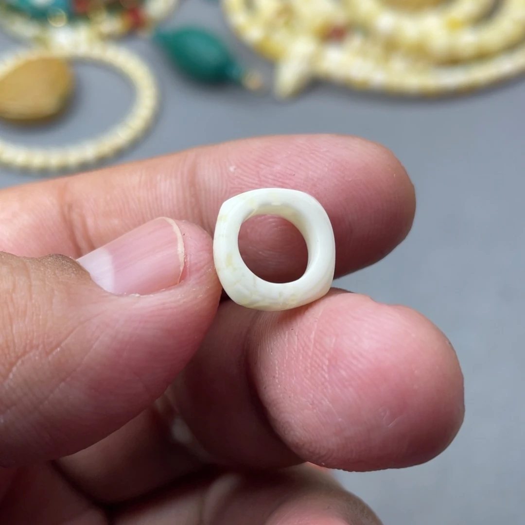 琥珀珠宝奇石未镶嵌17