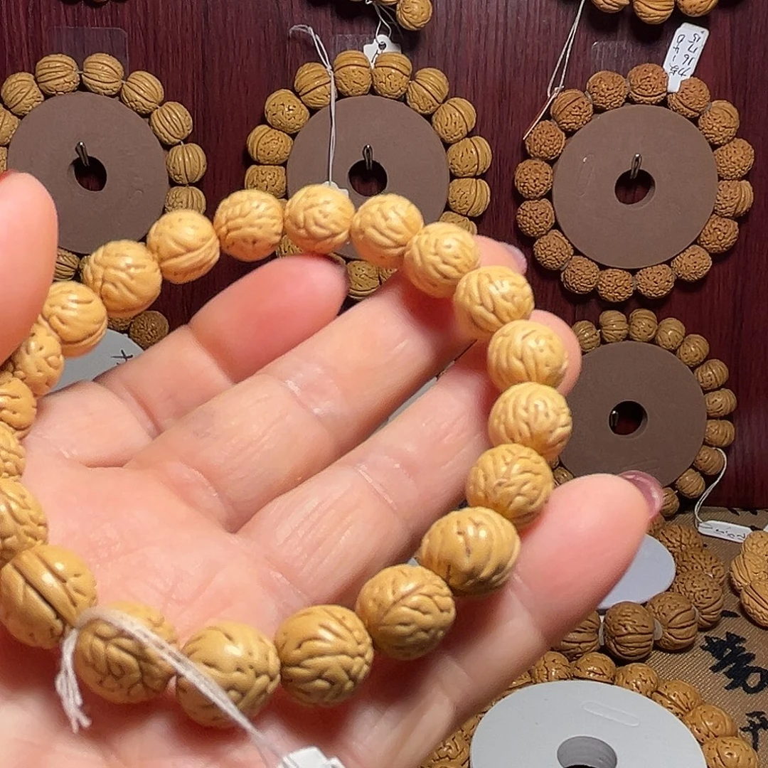 通***处白枝/白酸枝（红酸枝木类）