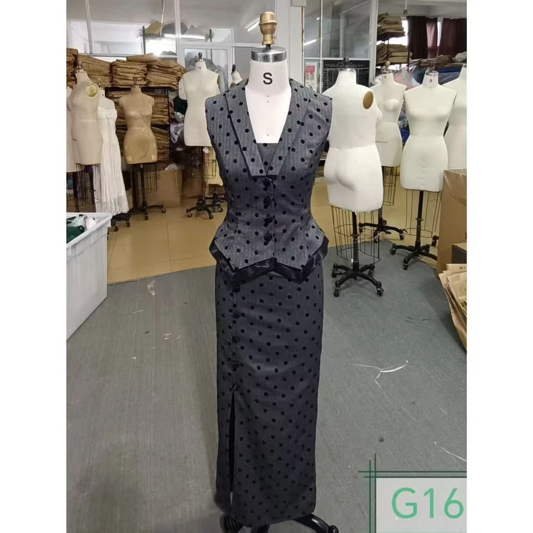 原创自制【吉赛尔】高智淡人波点复古纽扣无袖气质法式包臀套装