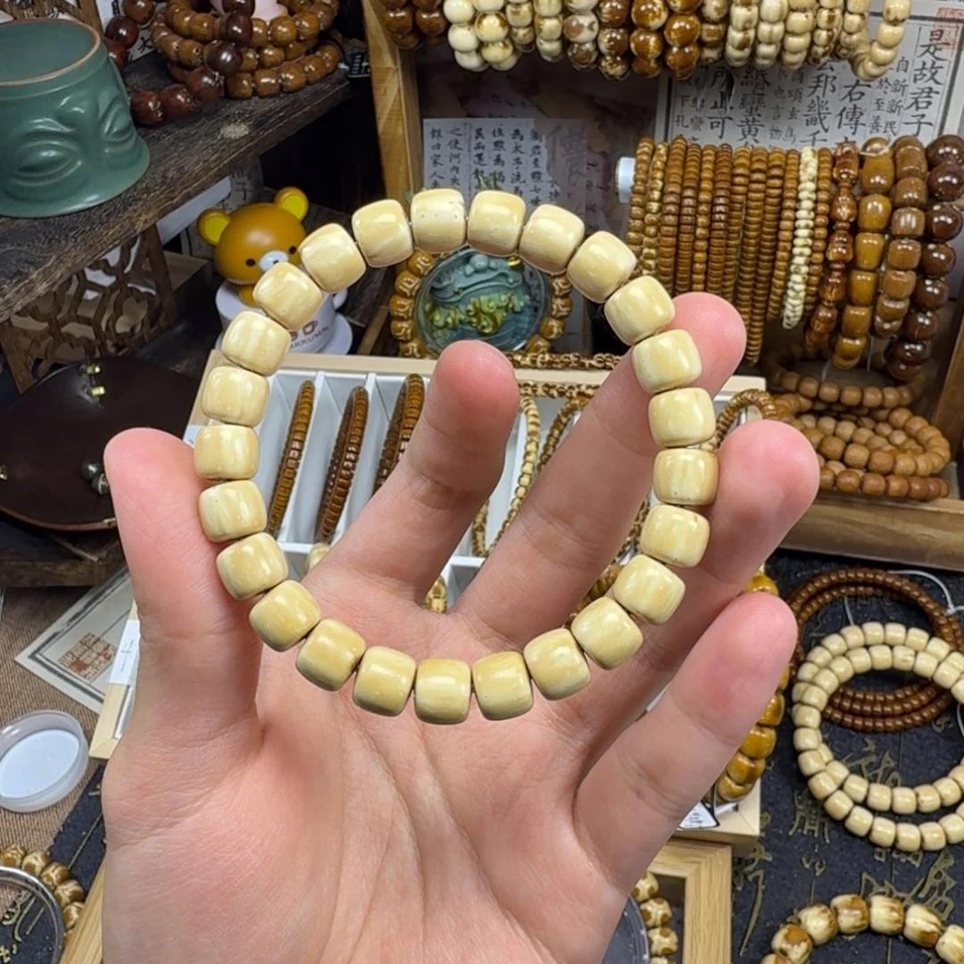 非金属实心眯眯眼纯白9.5