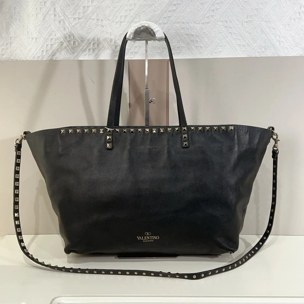 95新 Valentino/华伦天奴 华伦天奴手提单肩托特包cj6529