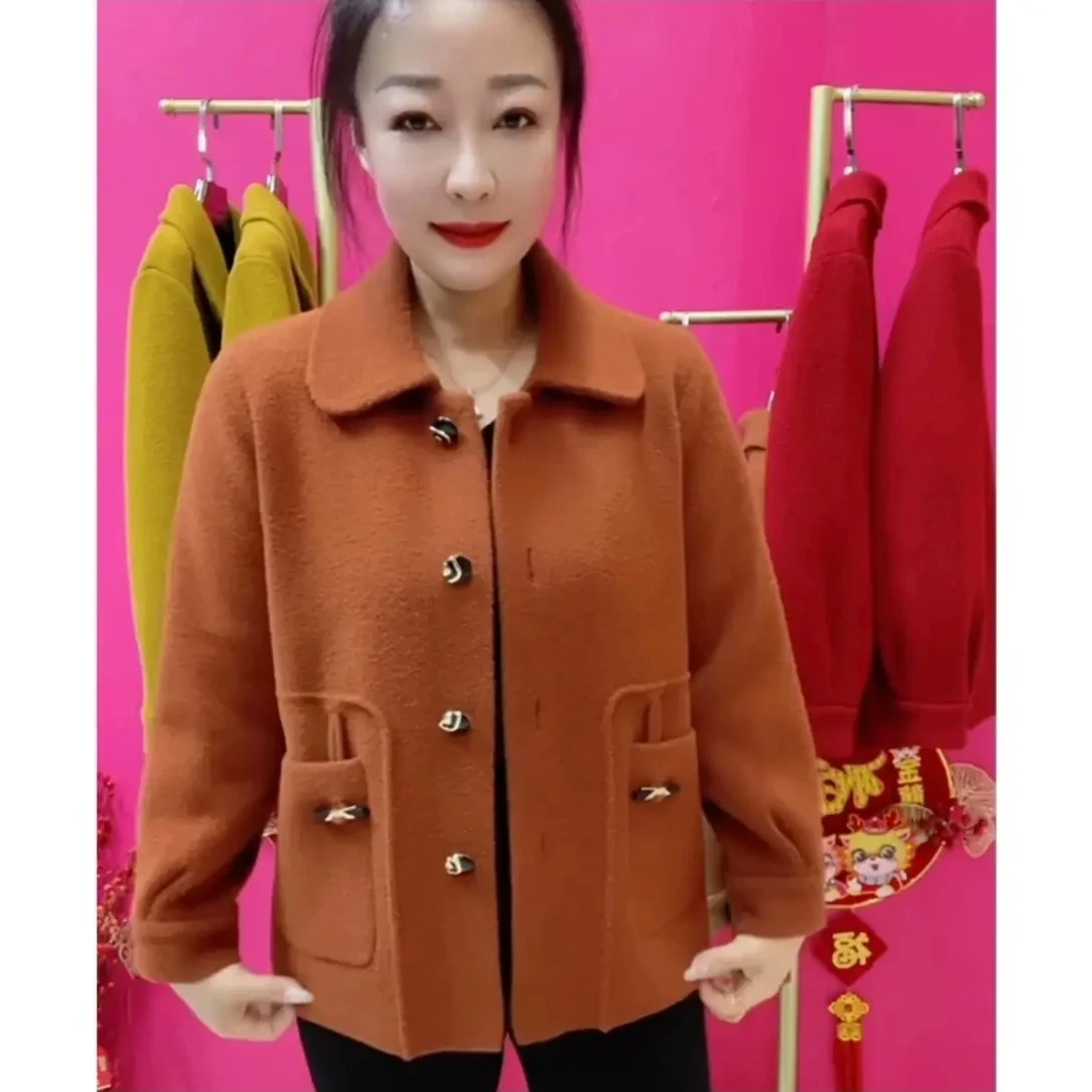 翻领款DD扣双面绒外套