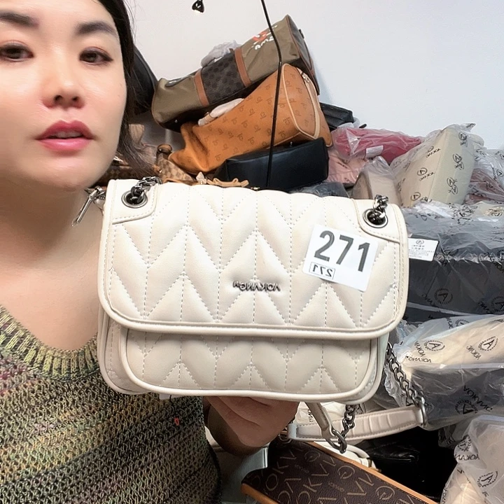PVC吧那你包包包包吧