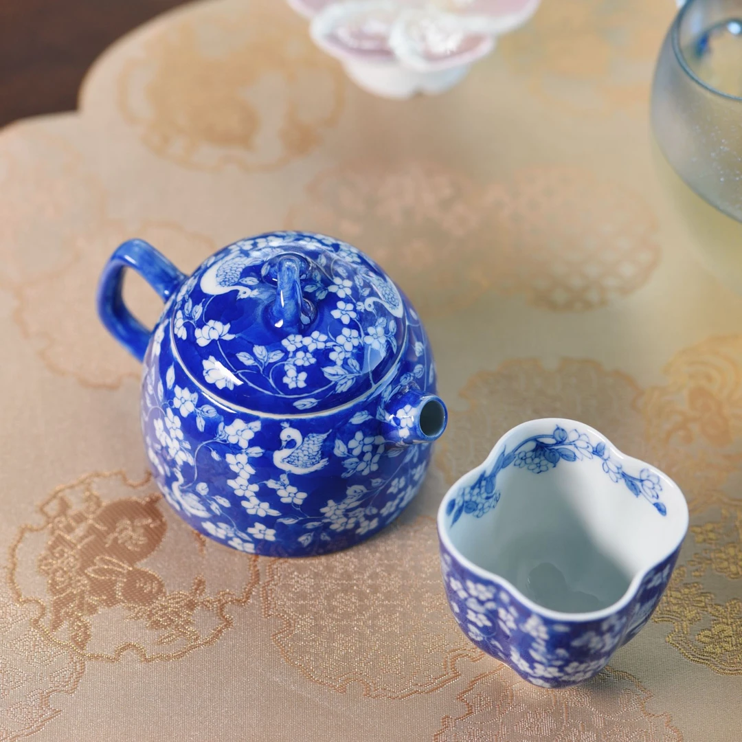青樵轩   青花蓝韵缠枝花天鹅小壶（不带杯子） 陶瓷纯手工茶具饮茶