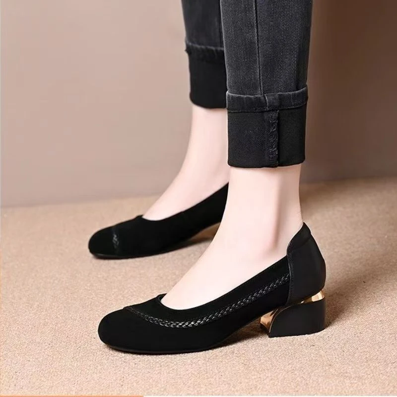 春秋低跟轻职风浅口圆头编织单鞋方头漆皮沙丘废土风