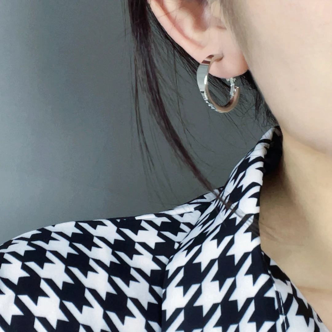 合金耳饰 欧美银色简约耳饰ins个性冷淡风耳扣