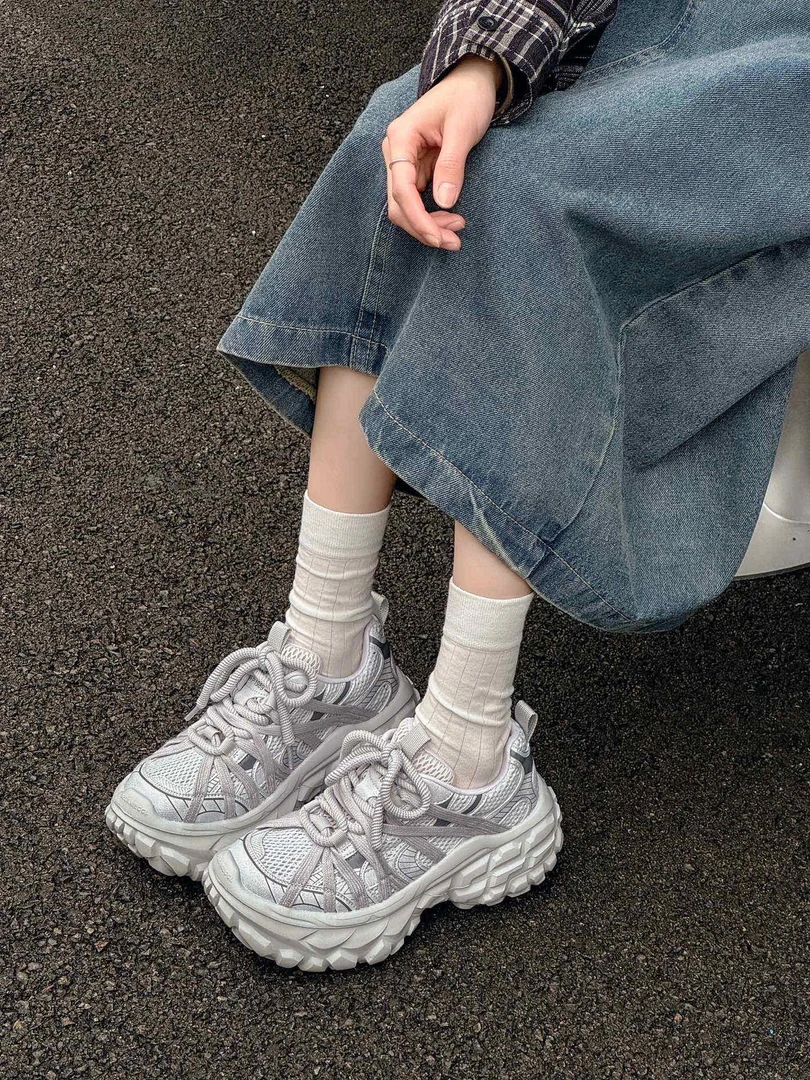 2025新款真皮厚底榴莲轮胎底老爹鞋女款单网面透气8603