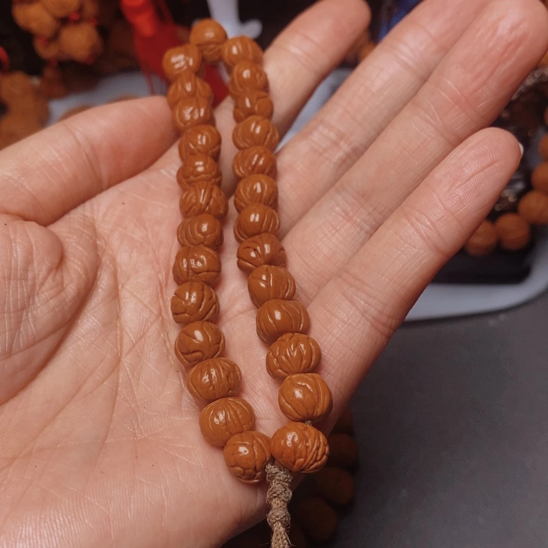 輕***6桃核吊坠桃枭手持1