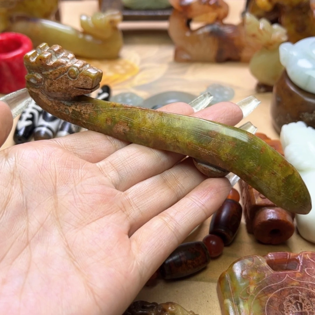 【闪购商品】蛇纹石玉颈饰未镶嵌