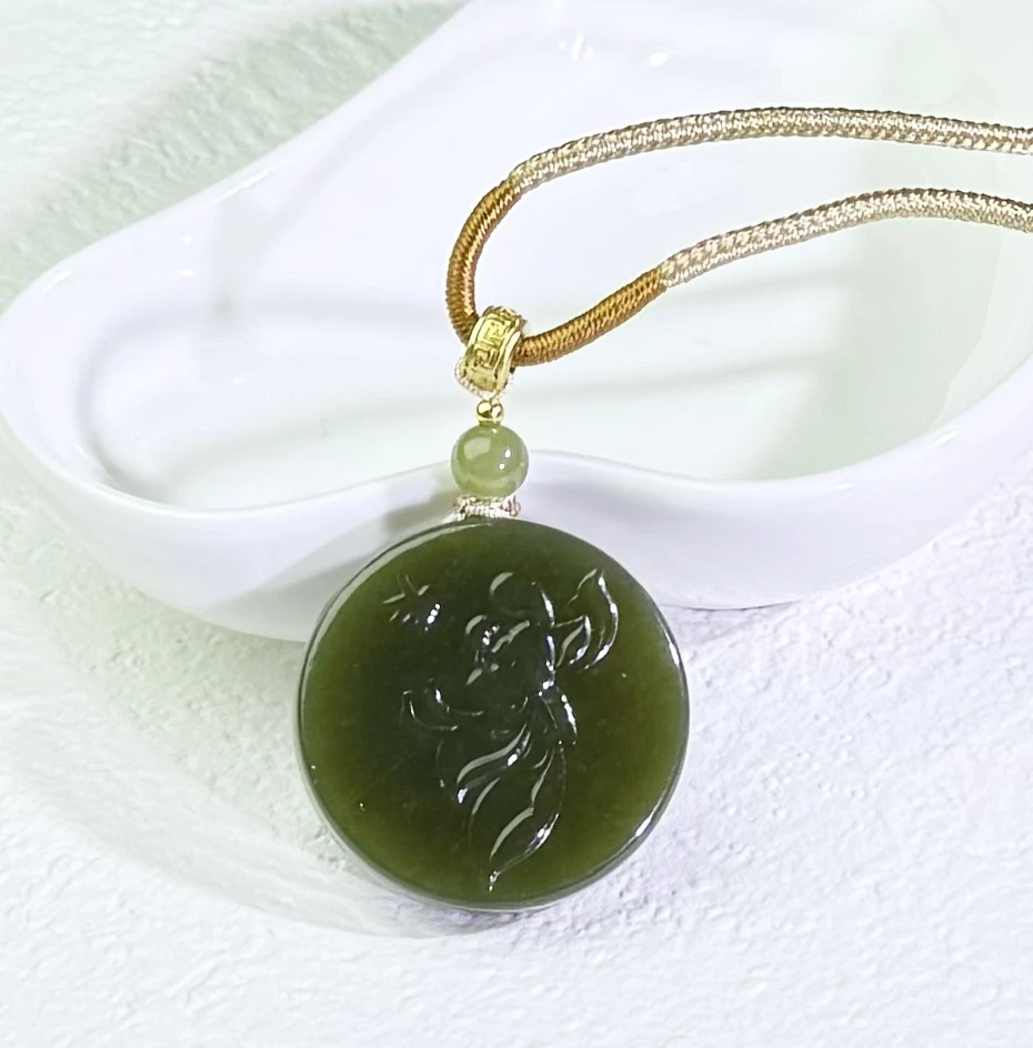 荷香生财 和气聚福-和田玉诸事圆满吊坠