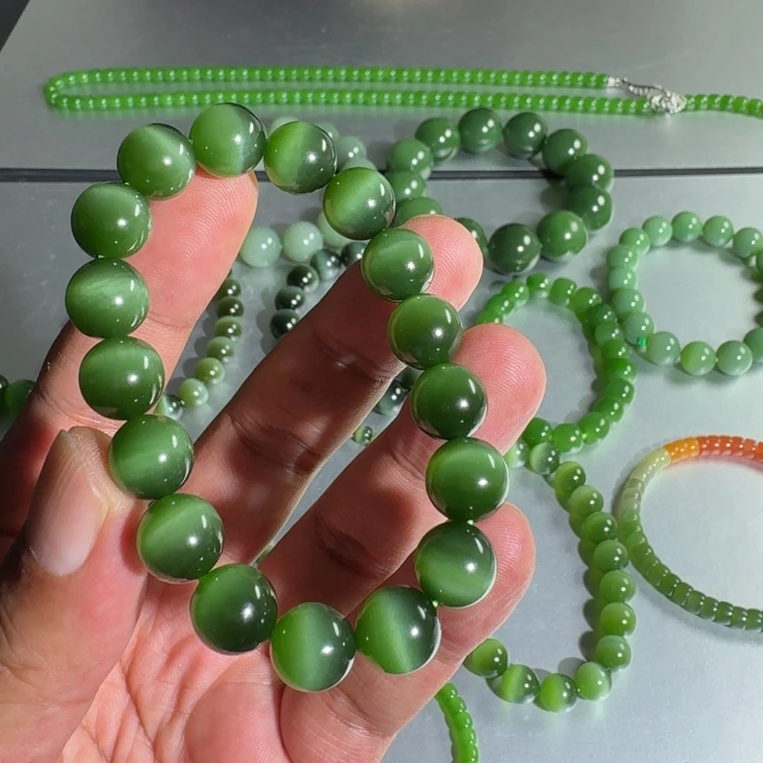 A***莲手串未镶嵌和田玉（碧玉）