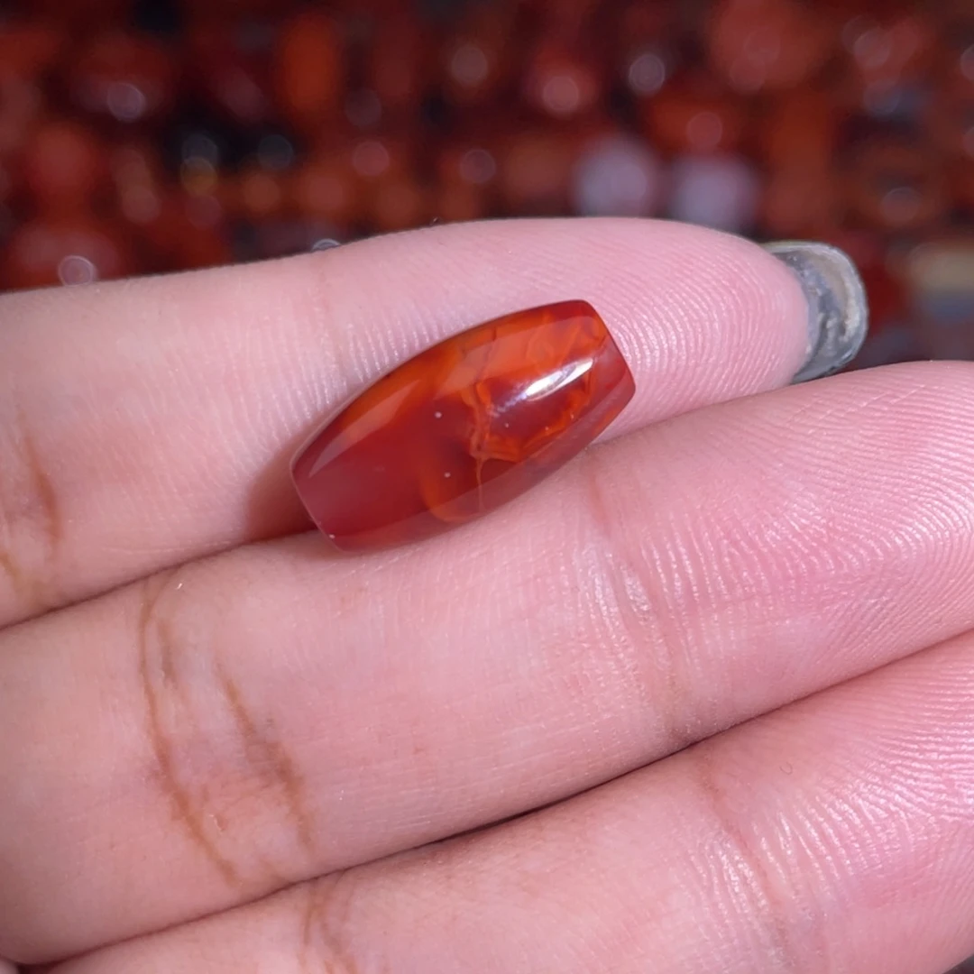 南红玛瑙未镶嵌火焰纹桶珠卡8.5×16.5