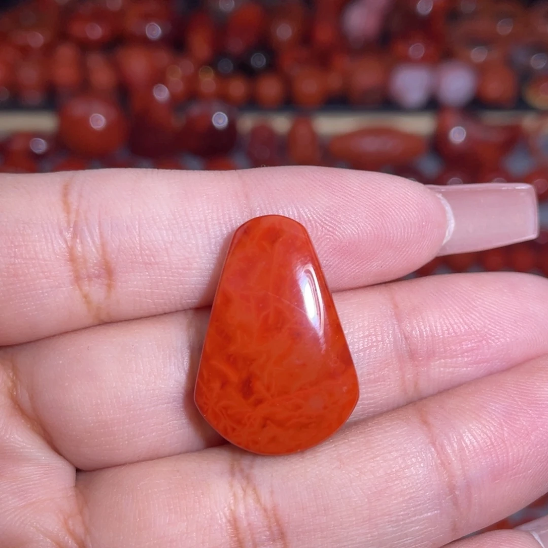 南红玛瑙未镶嵌火焰纹吊坠