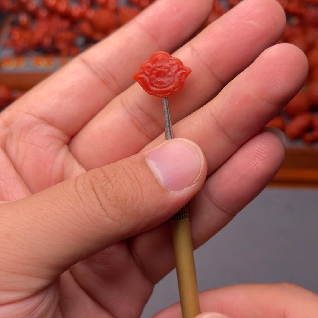 未镶嵌配饰南红玛瑙