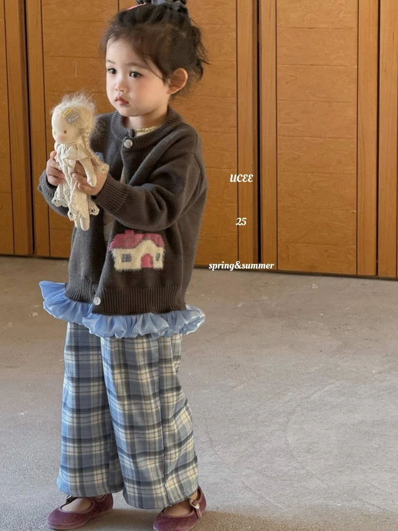 【釉兮】2025春款女童拼色韩灰色毛衣开衫171+蓝格子裤103