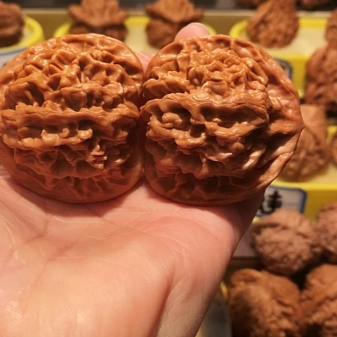 吊坠文玩核桃帝王47