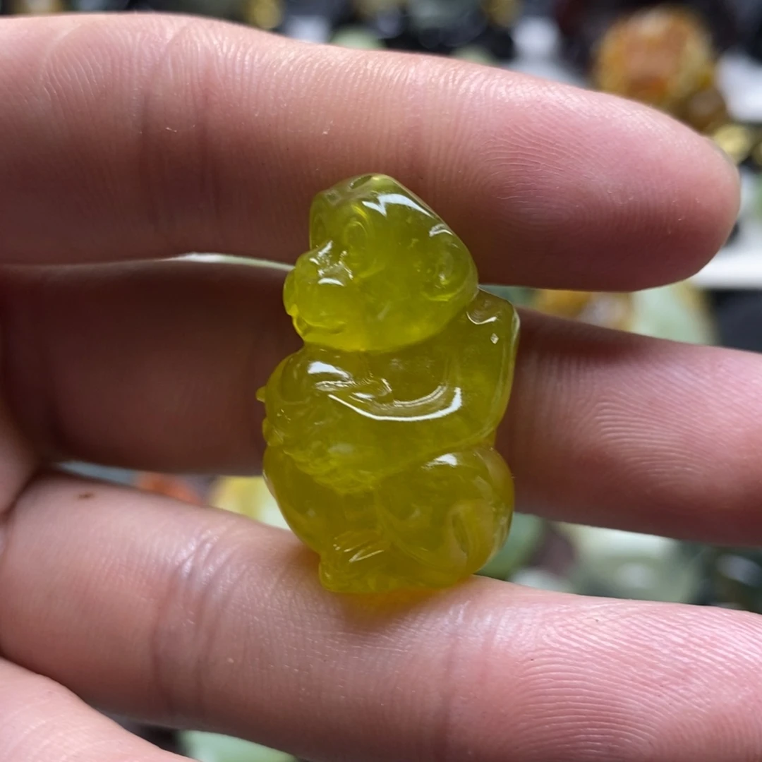 岫玉头部有点扁猴子吊坠未镶嵌