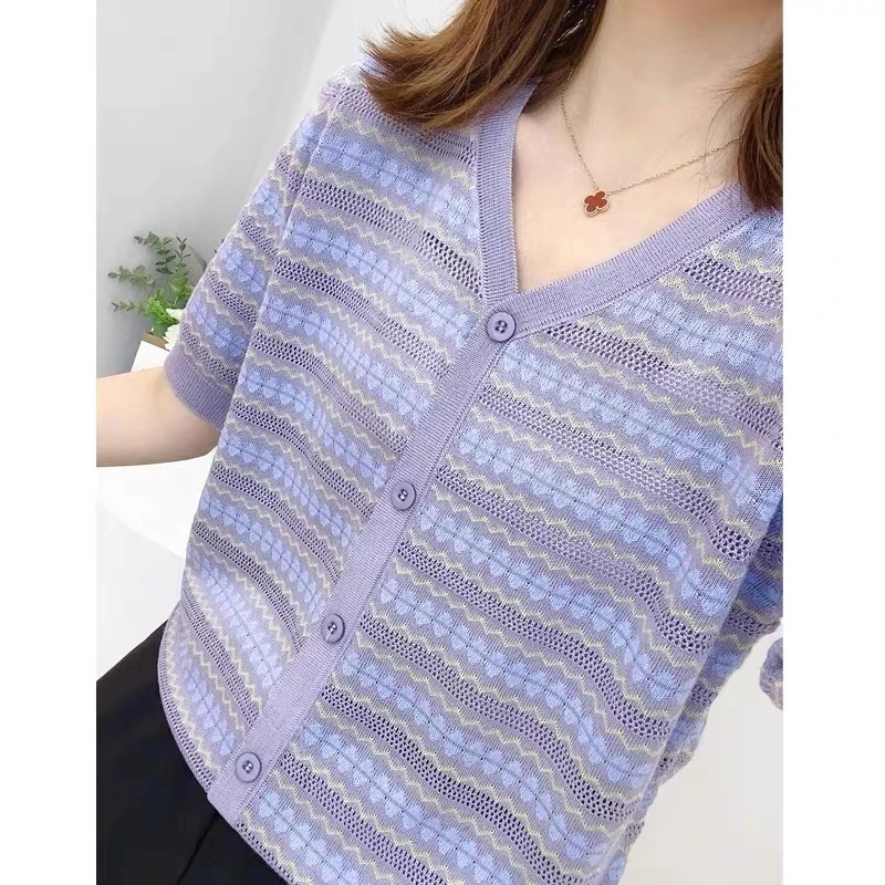 【条纹小花V领假开衫】新款春夏针织衫B101