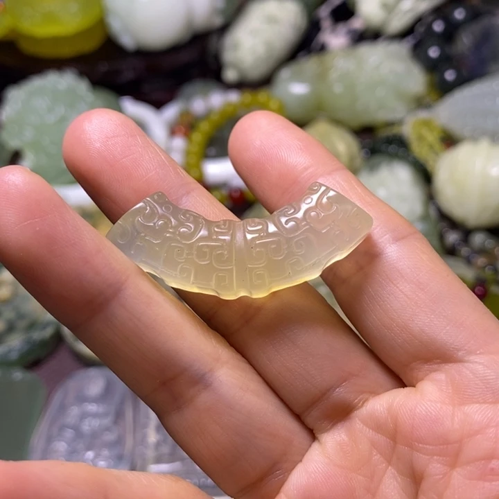 岫玉未镶嵌岫玉挂件