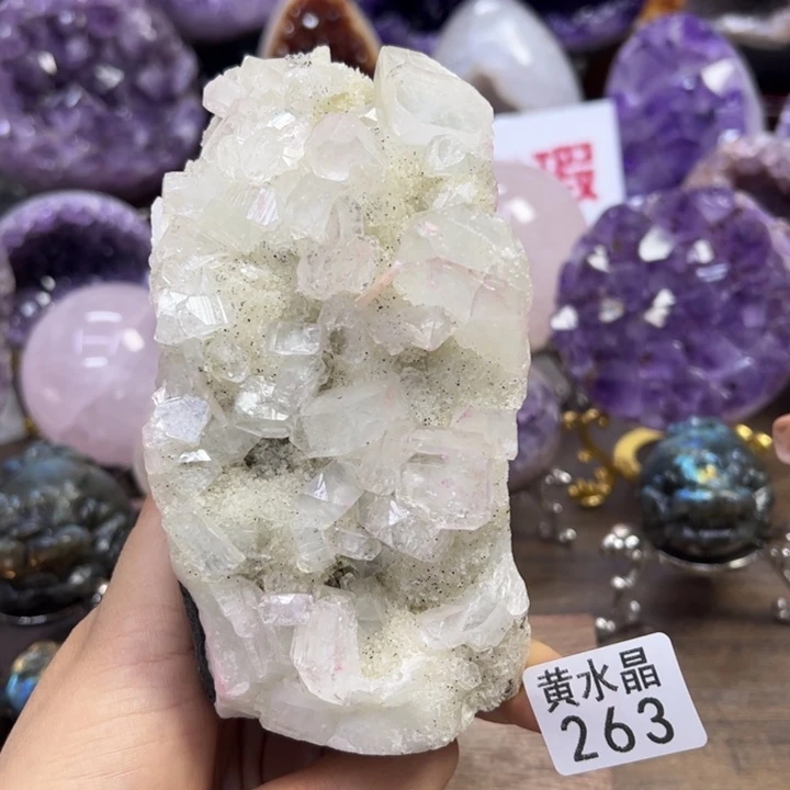 未镶嵌水晶大型摆件（非配饰）用****5263