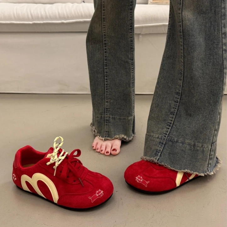 爆款百搭小众厚底板鞋女款德训阿甘鞋2025新款轻便休闲运动面包鞋