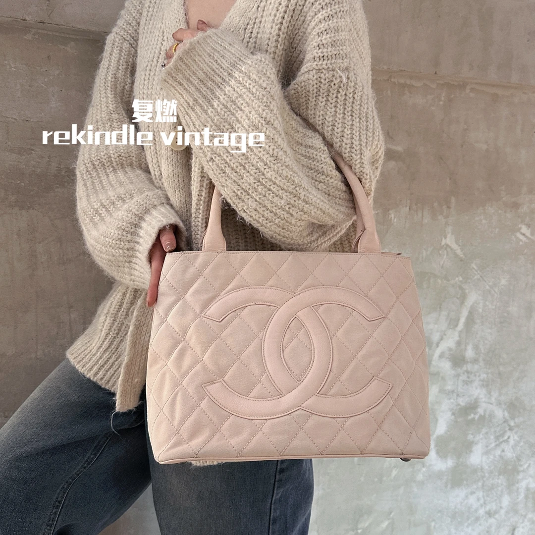 95新 Chanel/香奈儿 复燃精选/粉丹宁希尔顿拼皮手提包