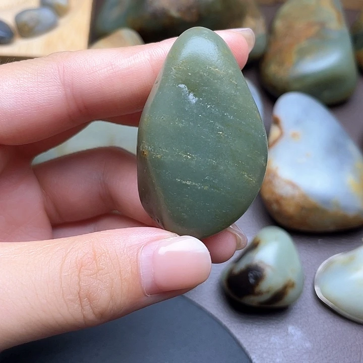颈饰未镶嵌和田玉6