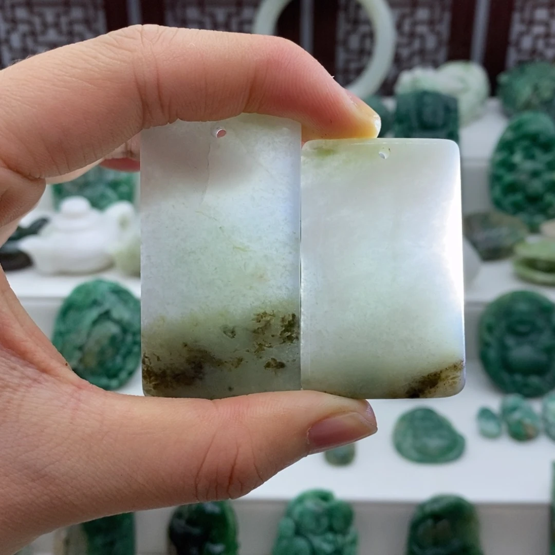 独山玉颈饰未镶嵌