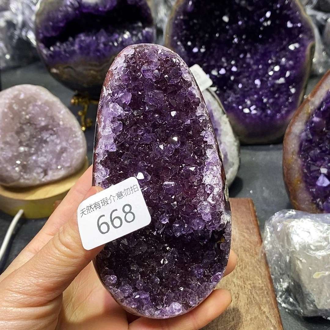 水晶大型摆件（非配饰）未镶嵌