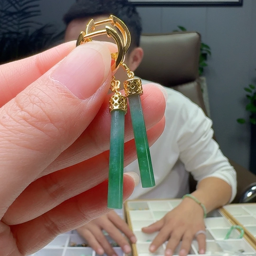 翡翠银S925镶嵌耳饰天然