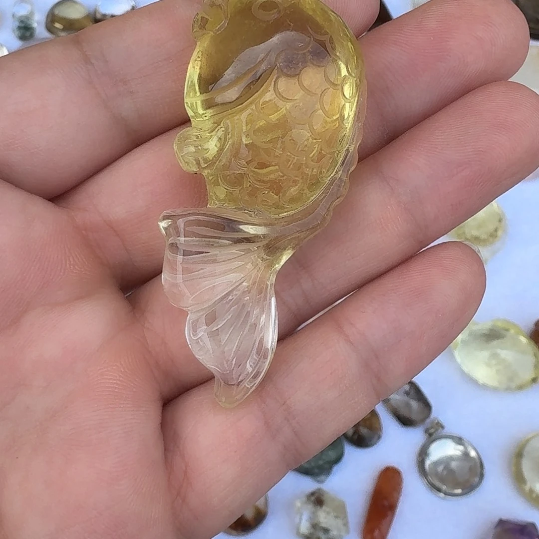 Z***i水晶手链未镶嵌鱼