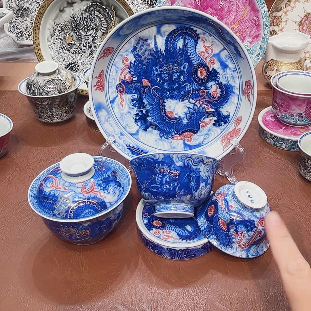 摆件v****v景德镇陶瓷研究所从事