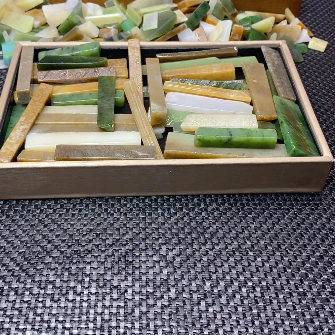 和田玉手镯未镶嵌半**抽