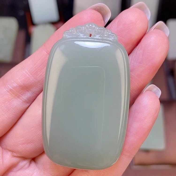 【闪购商品】颈饰未镶嵌和田玉