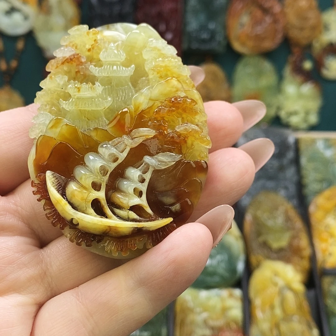 蛇纹石玉未镶嵌颈饰精品随行一帆风顺吊坠