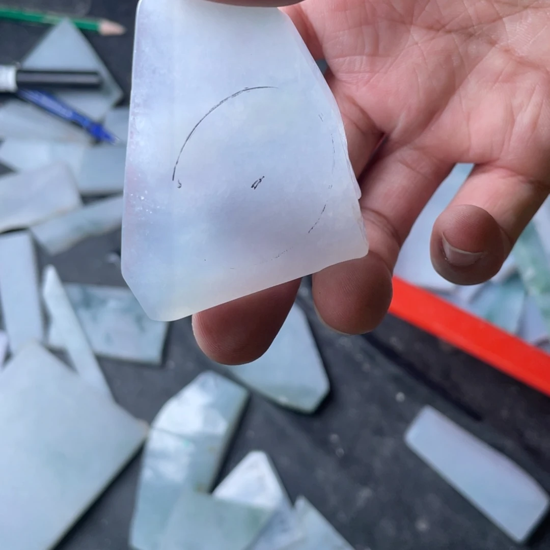 未镶嵌定制翡翠弥*佛包工