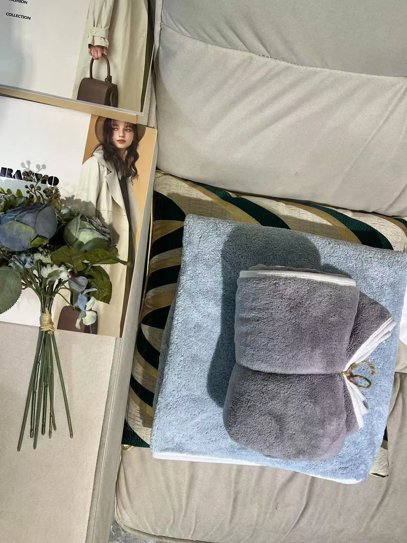 【8896】高品质原创设计珊瑚绒浴巾