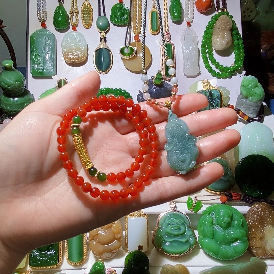 和田玉未镶嵌颈饰手串